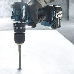 Rotomartillo/Taladro Inalámbrico SIN CARBONES, Broquero de 1/2", 1,700