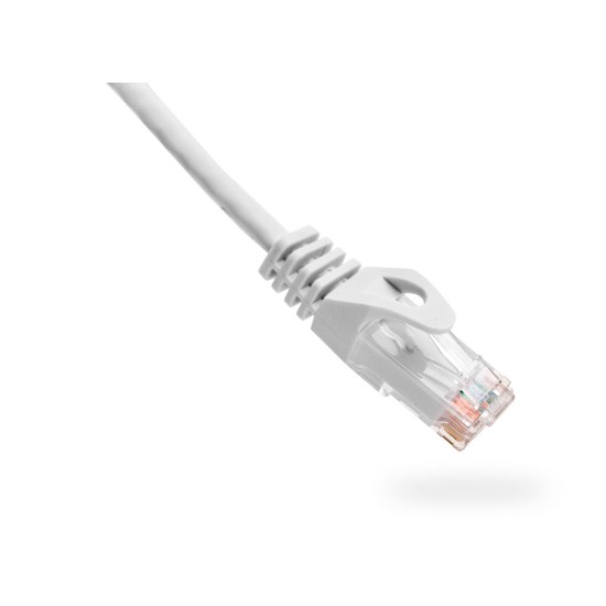 092-631/10WH, Patch Cord Cat 5e color blanco de 10 pies (3.05m) con bo